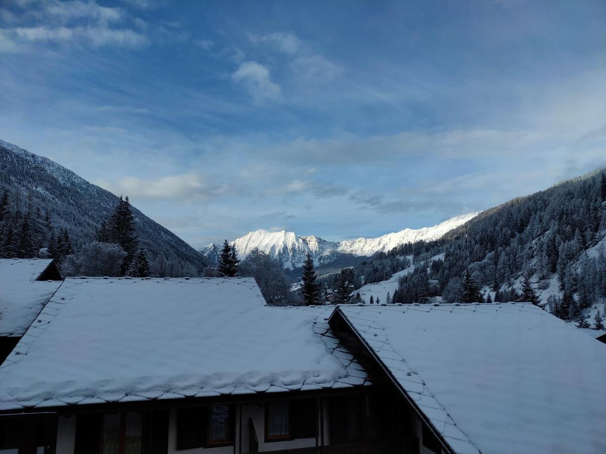 Hotel De Champoluc Exterior foto